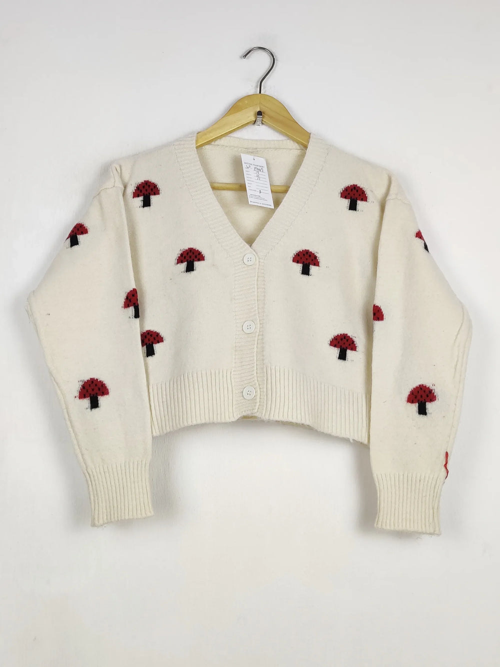 Buy online pre-used pre-loved 100% authentic & Original branded Unknown Brand (LS-17447) available in Pakistan. Top international brands avilable.