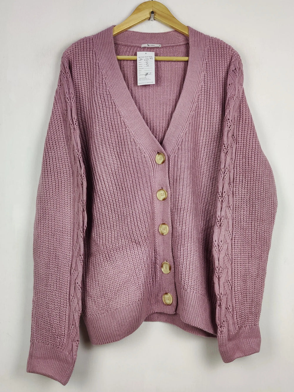 Buy online pre-used pre-loved 100% authentic & Original branded Tu (LS-17449) available in Pakistan. Top international brands avilable.