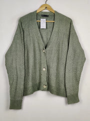 Buy online pre-used pre-loved 100% authentic & Original branded Marks & Spencer (LS-17453) available in Pakistan. Top international brands avilable.