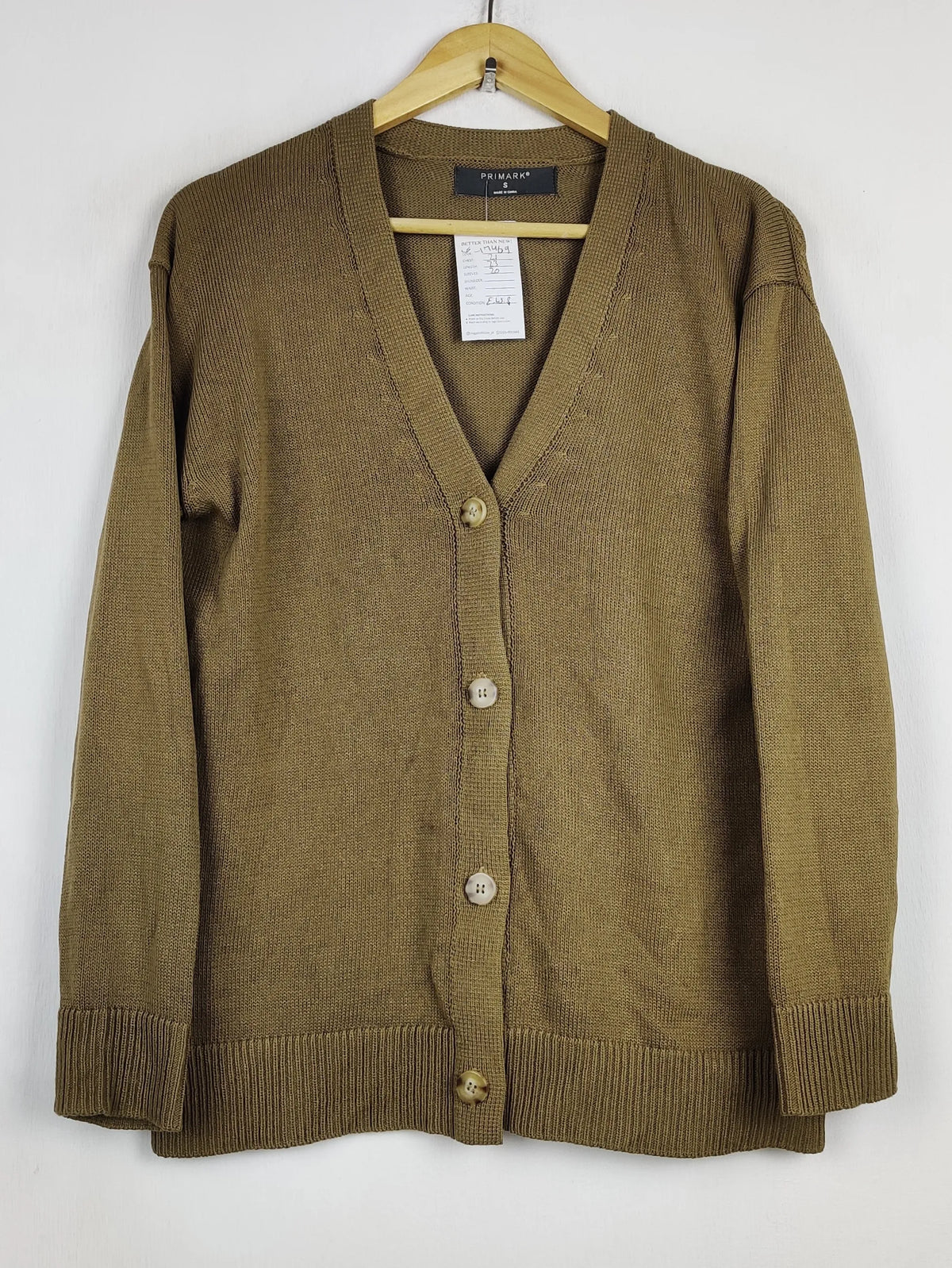 Buy online pre-used pre-loved 100% authentic & Original branded Primark (LS-17469) available in Pakistan. Top international brands avilable.