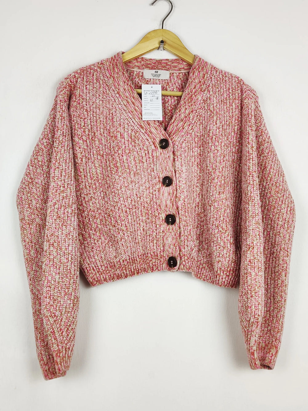 Buy online pre-used pre-loved 100% authentic & Original branded H&M (LS-17476) available in Pakistan. Top international brands avilable.