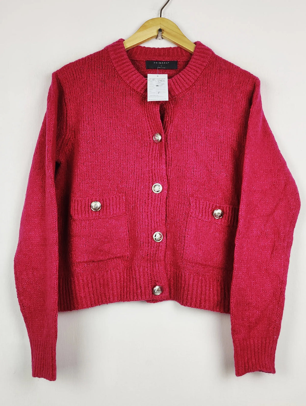 Buy online pre-used pre-loved 100% authentic & Original branded Primark (LS-17486) available in Pakistan. Top international brands avilable.