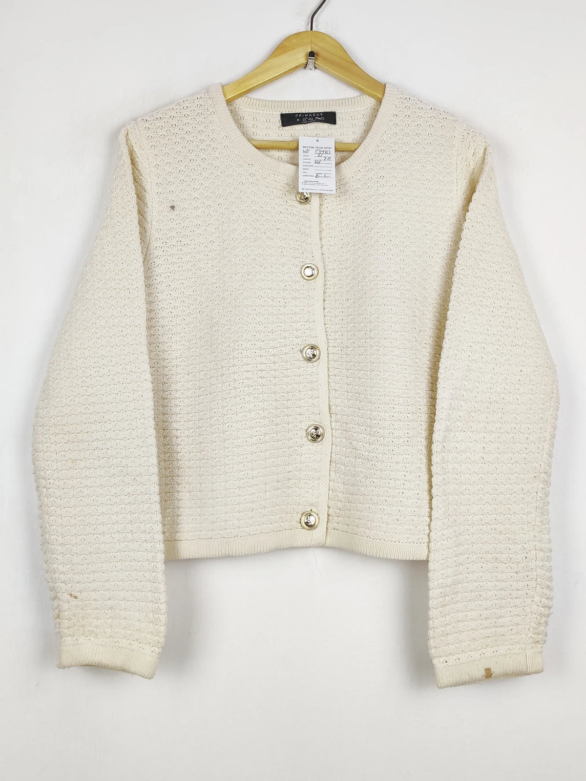 Buy online pre-used pre-loved 100% authentic & Original branded Primark (LS-17487) available in Pakistan. Top international brands avilable.