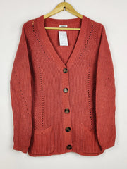 Buy online pre-used pre-loved 100% authentic & Original branded Damart (LS-17493) available in Pakistan. Top international brands avilable.