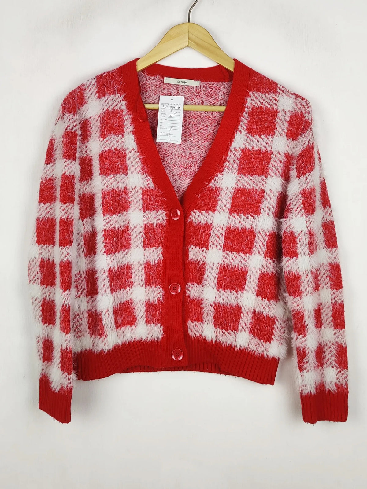 Buy online pre-used pre-loved 100% authentic & Original branded George (LS-17494) available in Pakistan. Top international brands avilable.