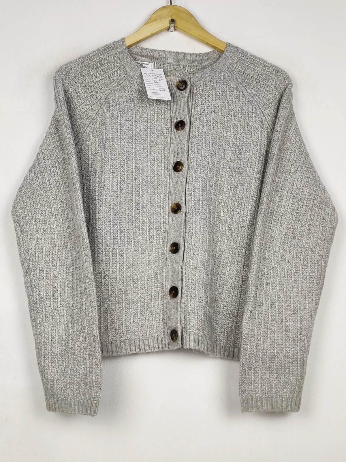 Buy online pre-used pre-loved 100% authentic & Original branded Geraldine Lea (LS-17504) available in Pakistan. Top international brands avilable.