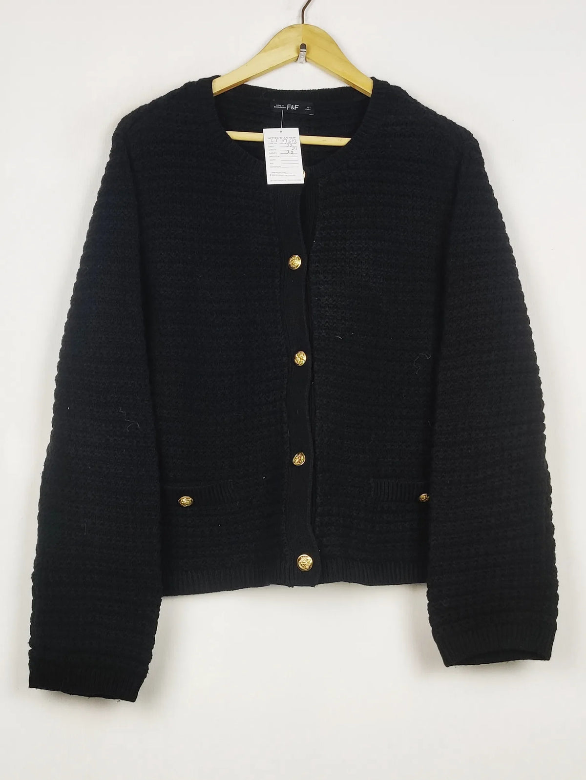 Buy online pre-used pre-loved 100% authentic & Original branded F&F (LS-17512) available in Pakistan. Top international brands avilable.