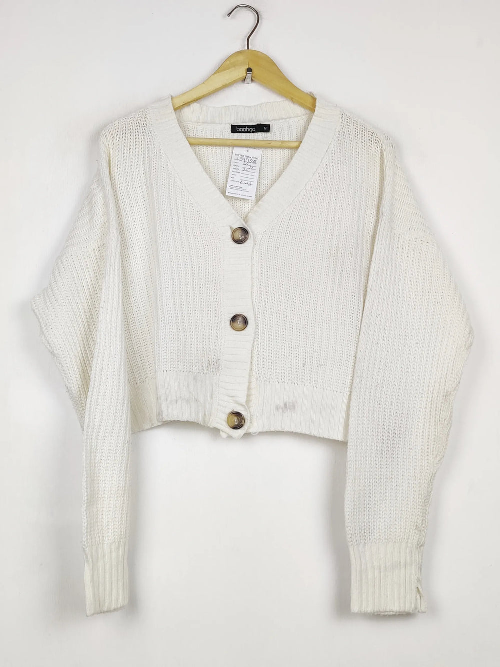 Buy online pre-used pre-loved 100% authentic & Original branded Boohoo (LS-17525) available in Pakistan. Top international brands avilable.