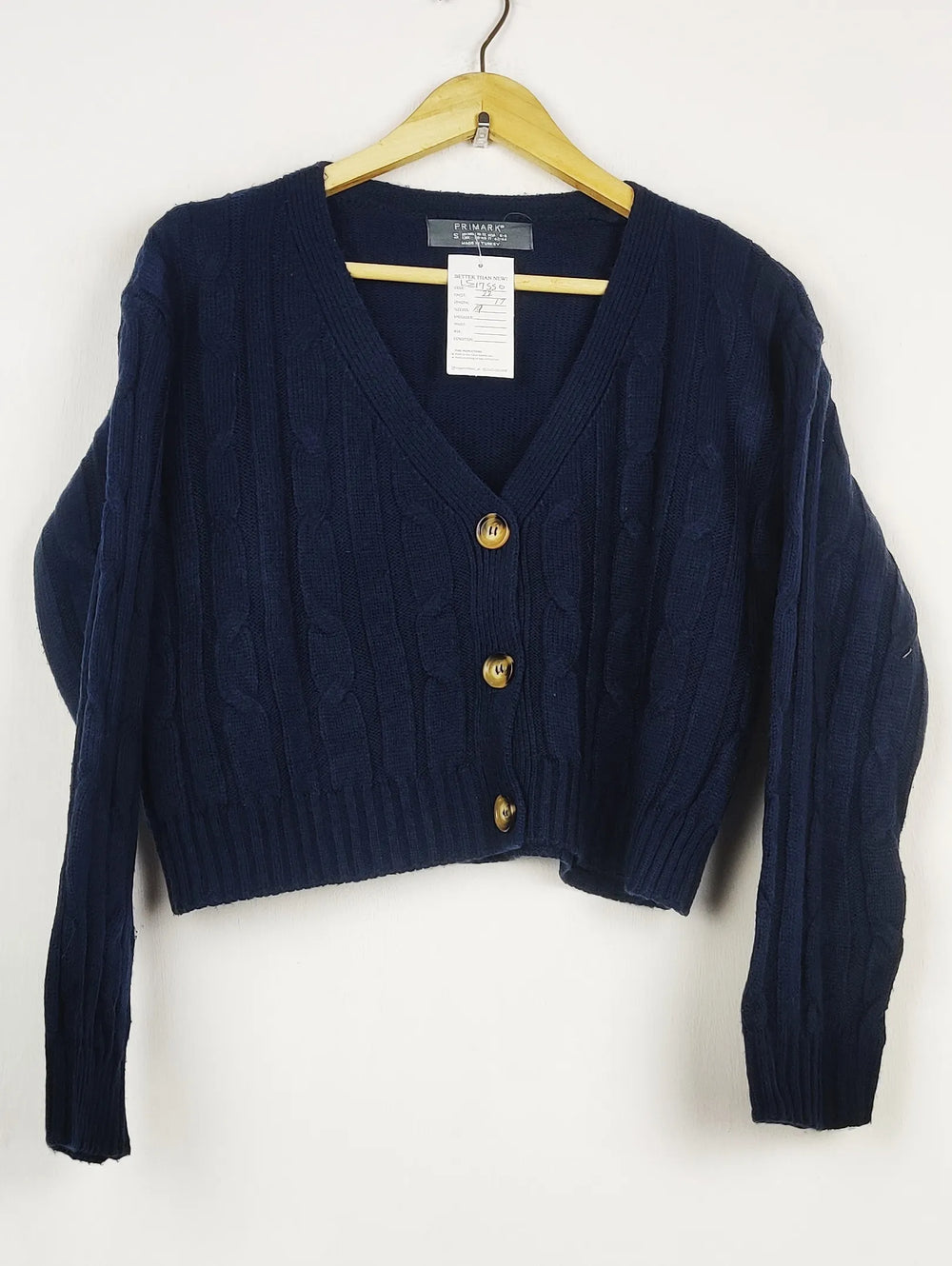 Buy online pre-used pre-loved 100% authentic & Original branded Primark (LS-17550) available in Pakistan. Top international brands avilable.