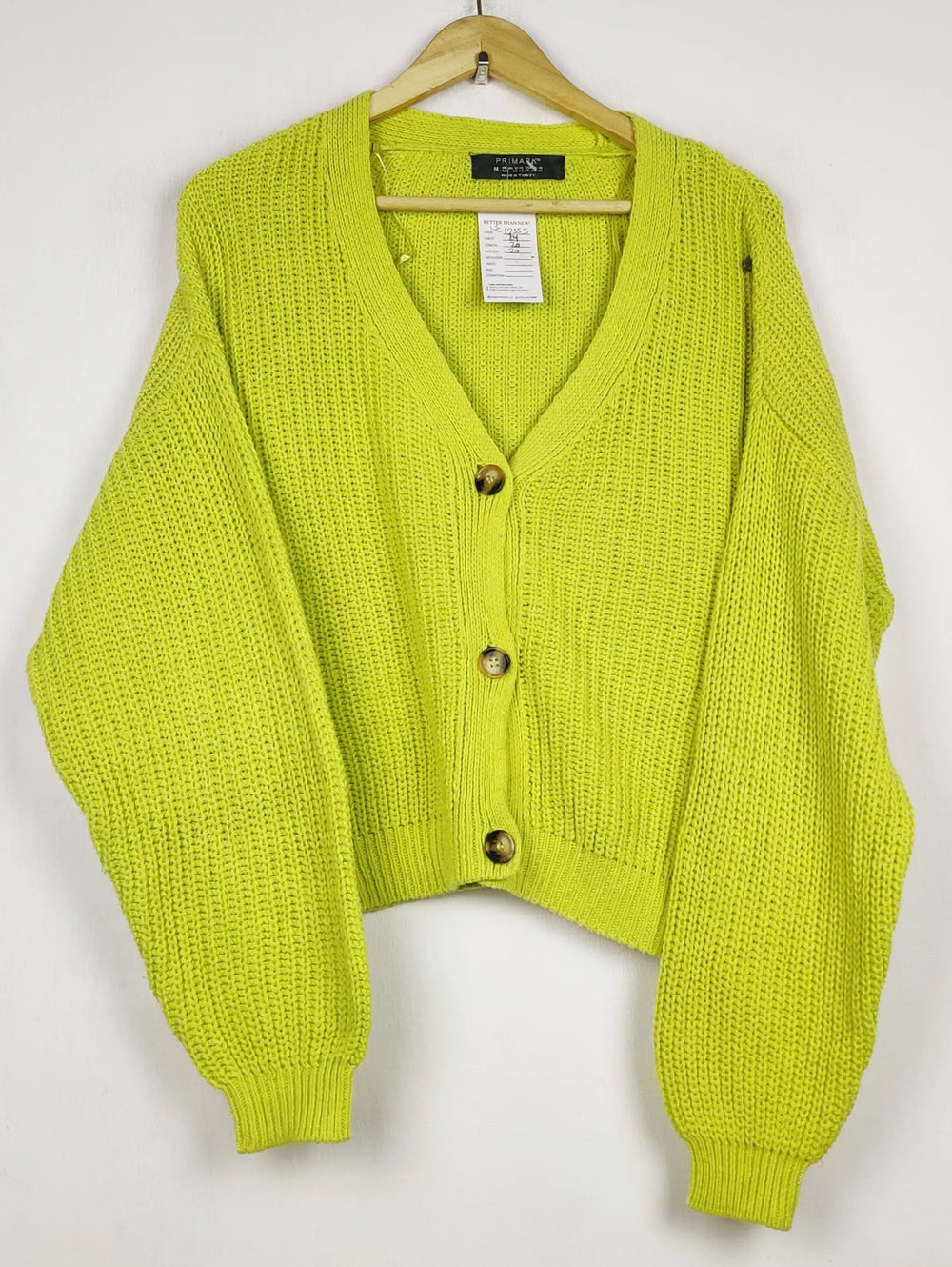 Buy online pre-used pre-loved 100% authentic & Original branded Primark (LS-17555) available in Pakistan. Top international brands avilable.