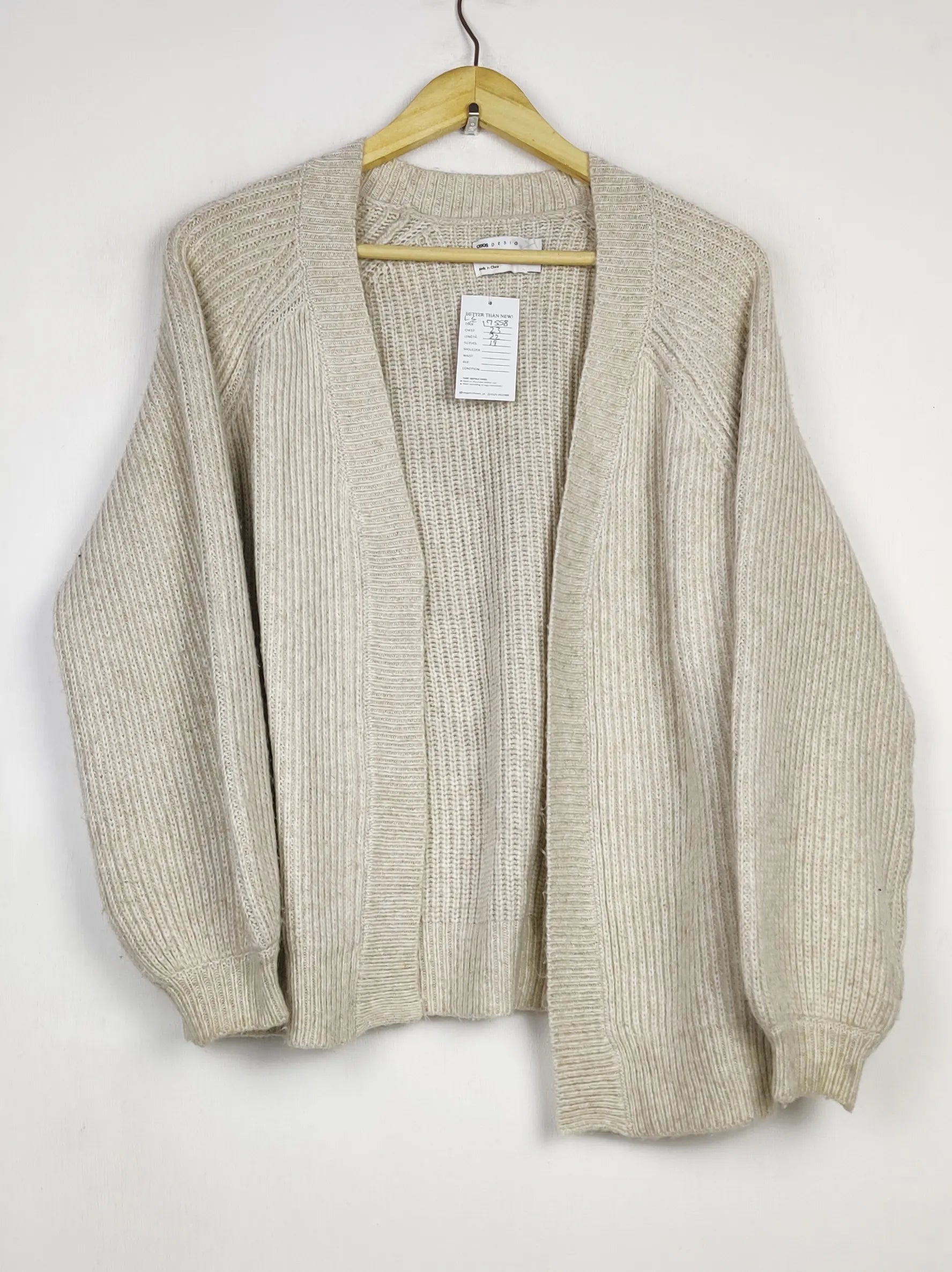 Buy online pre-used pre-loved 100% authentic & Original branded Asos (LS-17558) available in Pakistan. Top international brands avilable.