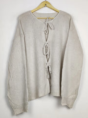 Buy online pre-used pre-loved 100% authentic & Original branded Unknown Brand (LS-17563) available in Pakistan. Top international brands avilable.