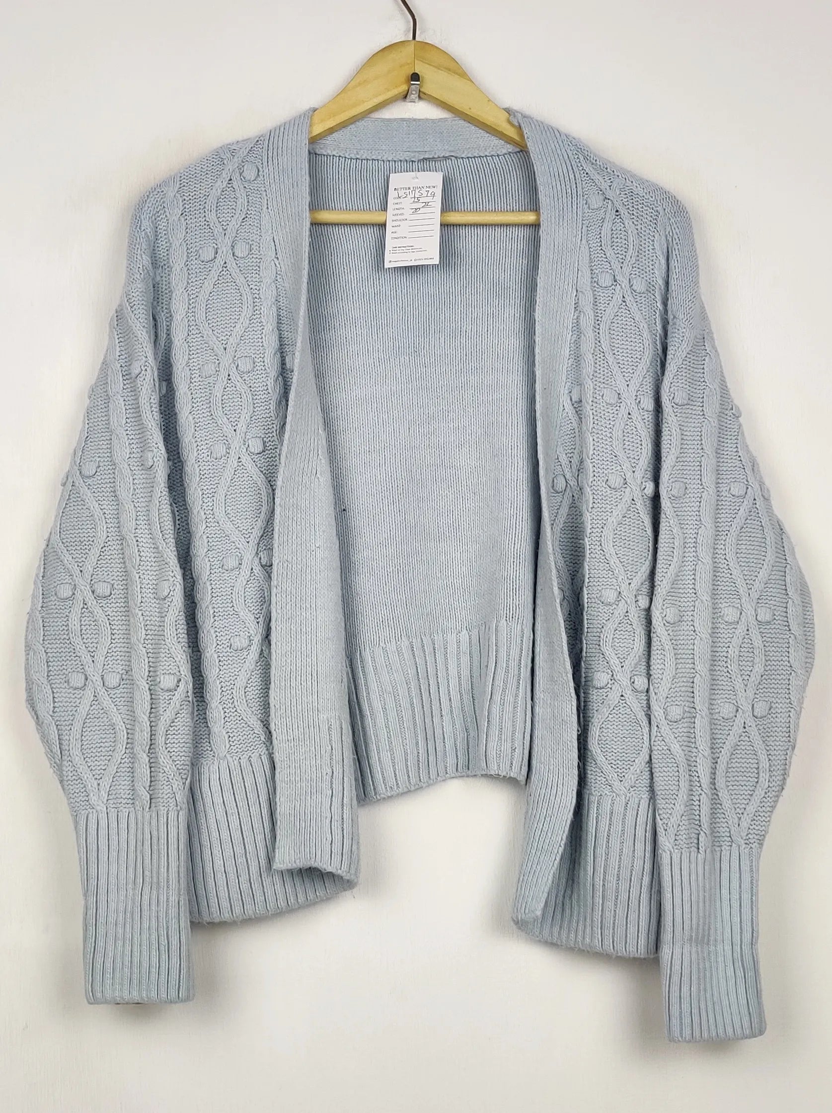 Buy online pre-used pre-loved 100% authentic & Original branded Unknown Brand (LS-17579) available in Pakistan. Top international brands avilable.