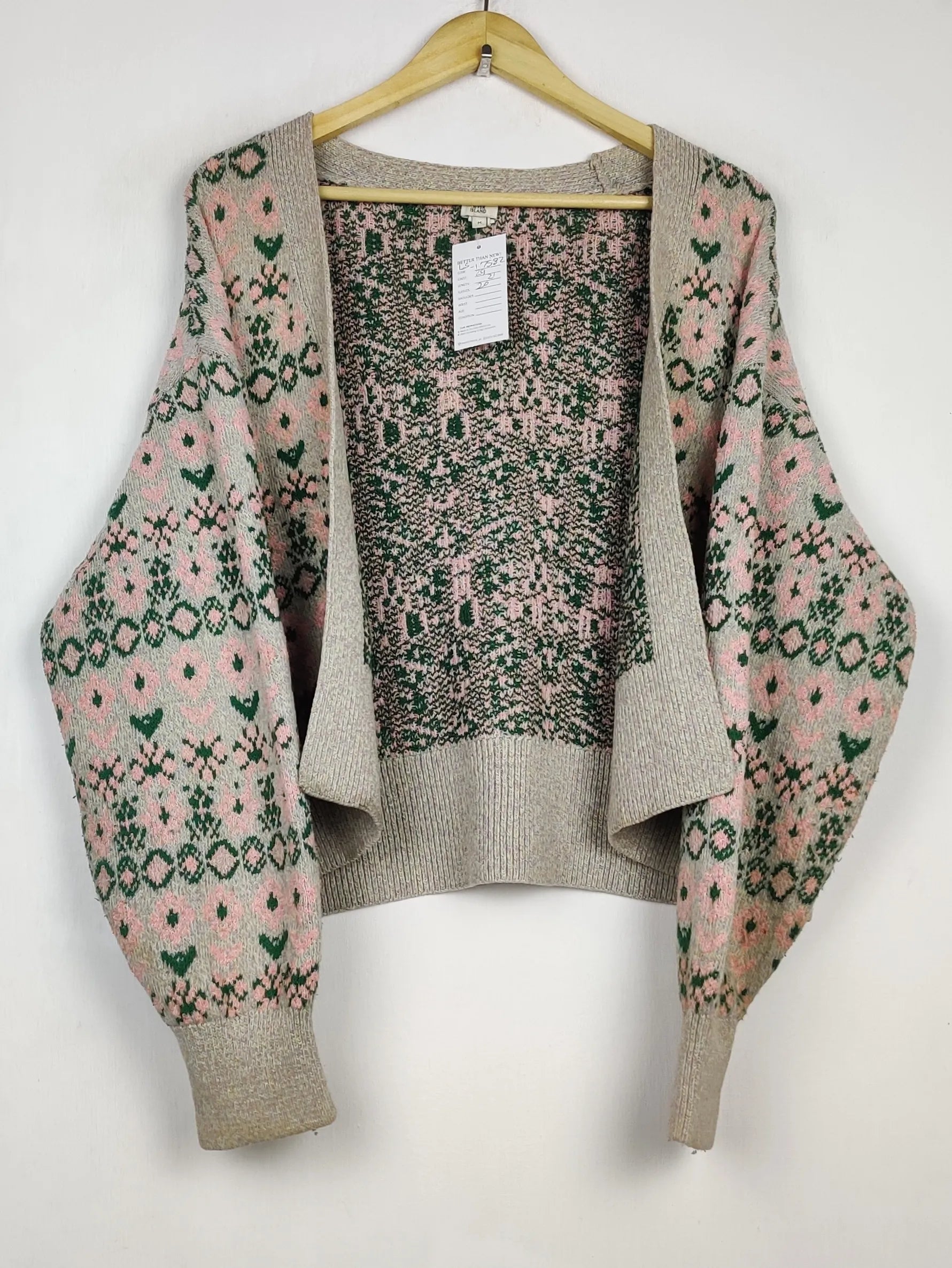 Buy online pre-used pre-loved 100% authentic & Original branded River Island (LS-17582) available in Pakistan. Top international brands avilable.
