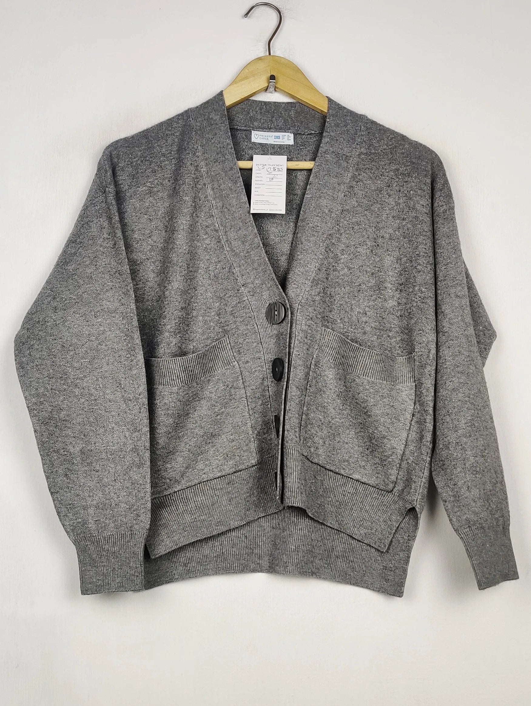 Buy online pre-used pre-loved 100% authentic & Original branded Primark (LS-17585) available in Pakistan. Top international brands avilable.