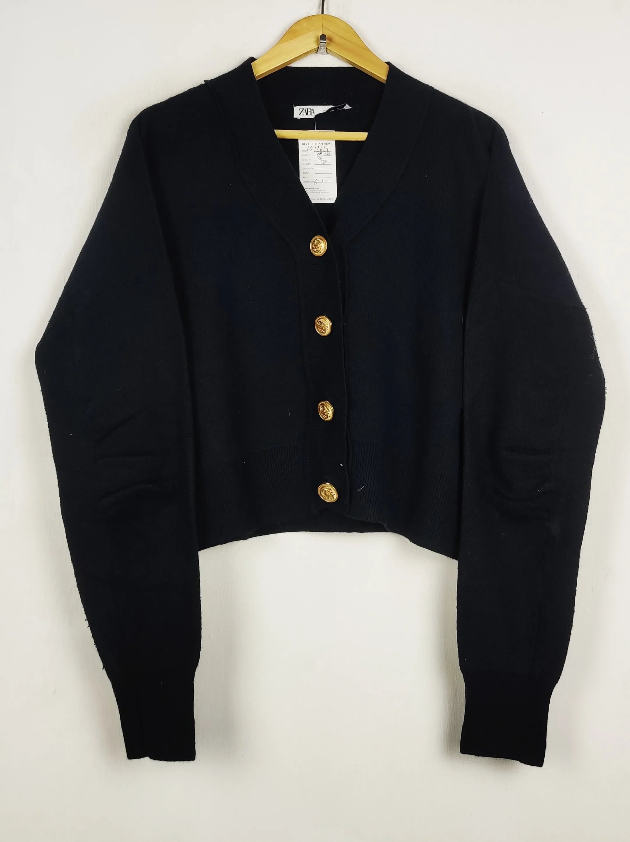 Buy online pre-used pre-loved 100% authentic & Original branded Zara (LS-17614) available in Pakistan. Top international brands avilable.