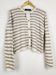 Buy online pre-used pre-loved 100% authentic & Original branded Primark (LS-17620) available in Pakistan. Top international brands avilable.