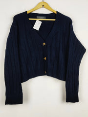 Buy online pre-used pre-loved 100% authentic & Original branded Primark (LS-17622) available in Pakistan. Top international brands avilable.