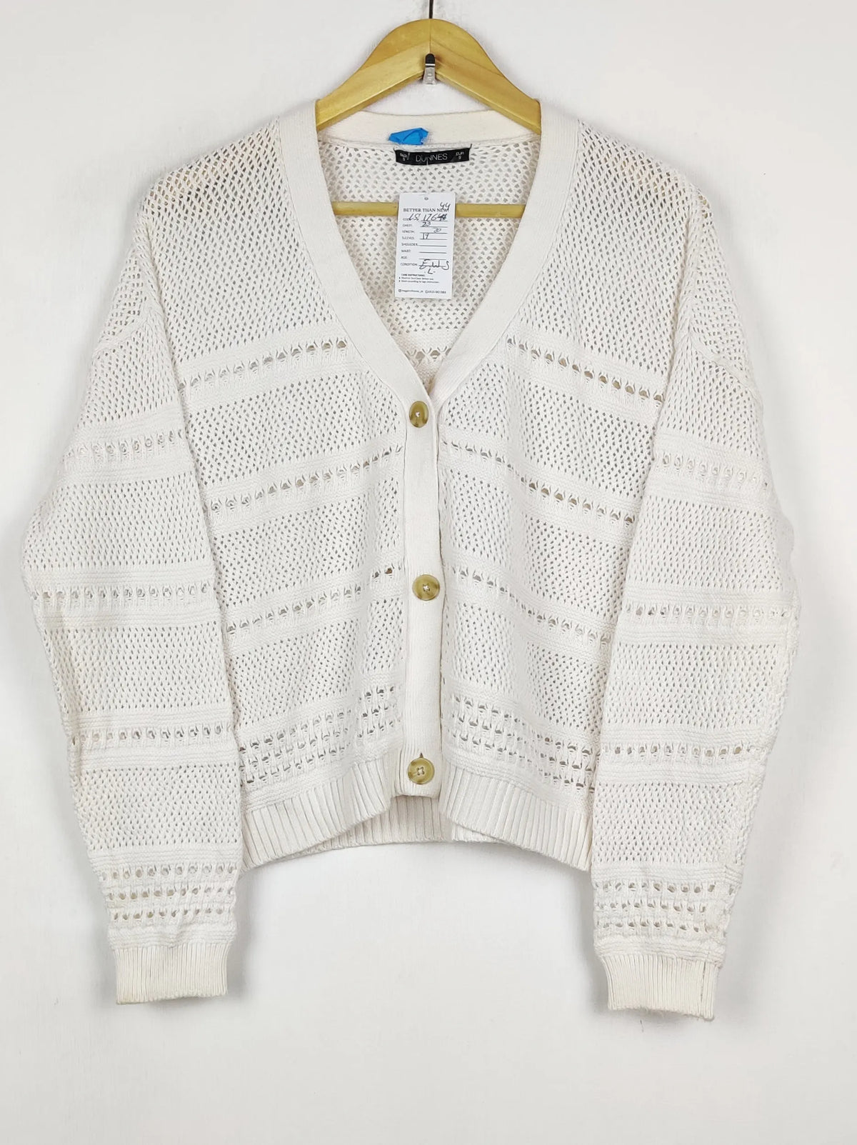 Buy online pre-used pre-loved 100% authentic & Original branded Dunnes Stores (LS-17644) available in Pakistan. Top international brands avilable.