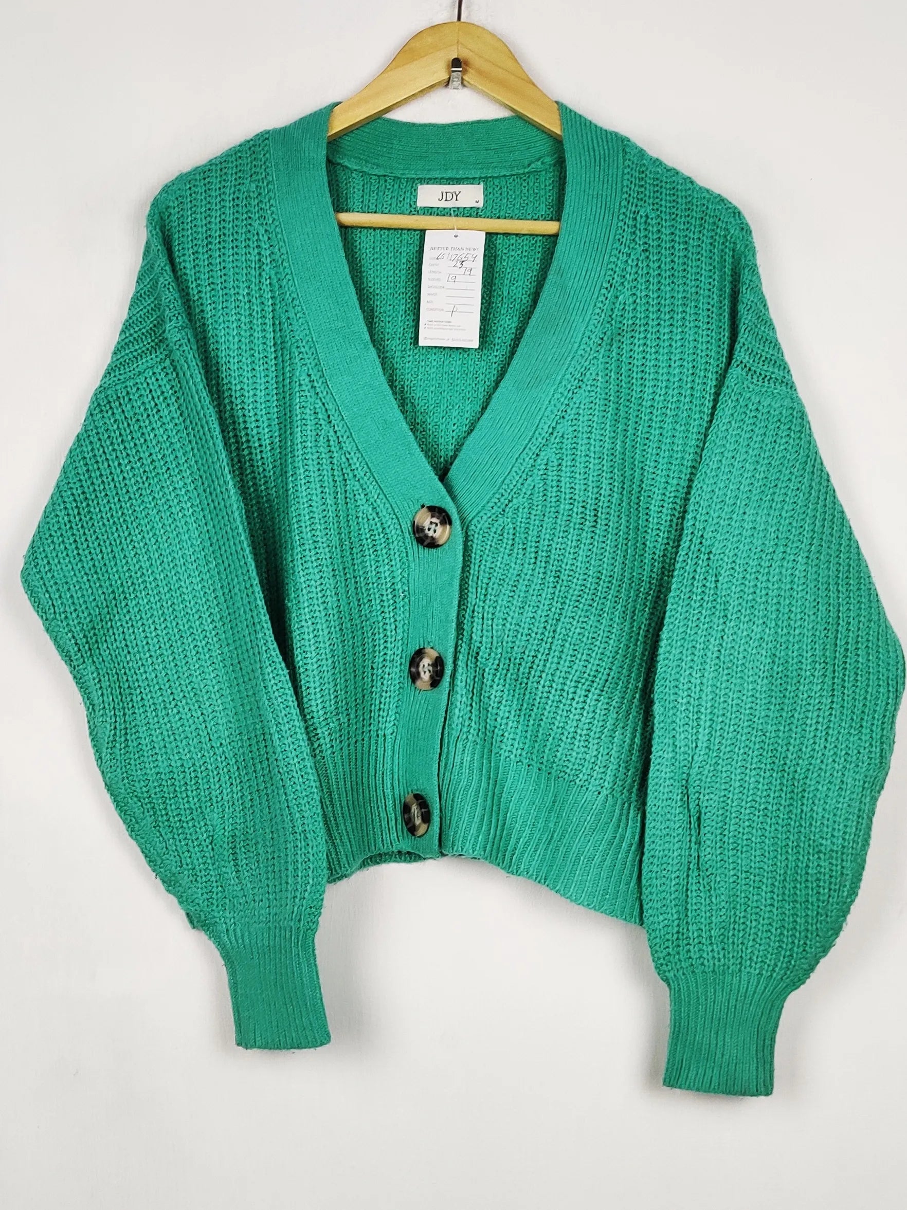 Buy online pre-used pre-loved 100% authentic & Original branded Jdy (LS-17654) available in Pakistan. Top international brands avilable.