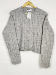 Buy online pre-used pre-loved 100% authentic & Original branded Primark (LS-17672) available in Pakistan. Top international brands avilable.