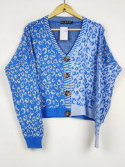 Buy online pre-used pre-loved 100% authentic & Original branded Girl In Mind (LS-17674) available in Pakistan. Top international brands avilable.