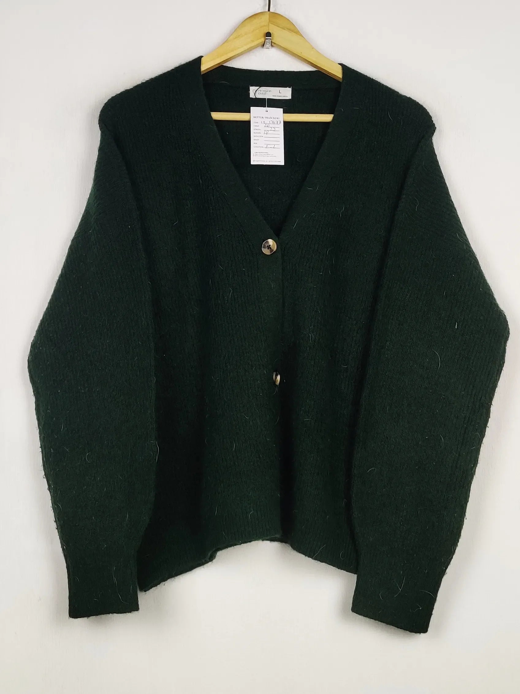 Buy online pre-used pre-loved 100% authentic & Original branded Primark (LS-17677) available in Pakistan. Top international brands avilable.