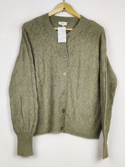 Buy online pre-used pre-loved 100% authentic & Original branded Vakker (LS-17678) available in Pakistan. Top international brands avilable.