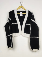 Buy online pre-used pre-loved 100% authentic & Original branded Shein (LS-17679) available in Pakistan. Top international brands avilable.