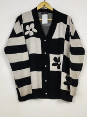 Buy online pre-used pre-loved 100% authentic & Original branded Wiya Collection (LS-17680) available in Pakistan. Top international brands avilable.