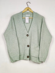 Buy online pre-used pre-loved 100% authentic & Original branded Primark (LS-17691) available in Pakistan. Top international brands avilable.