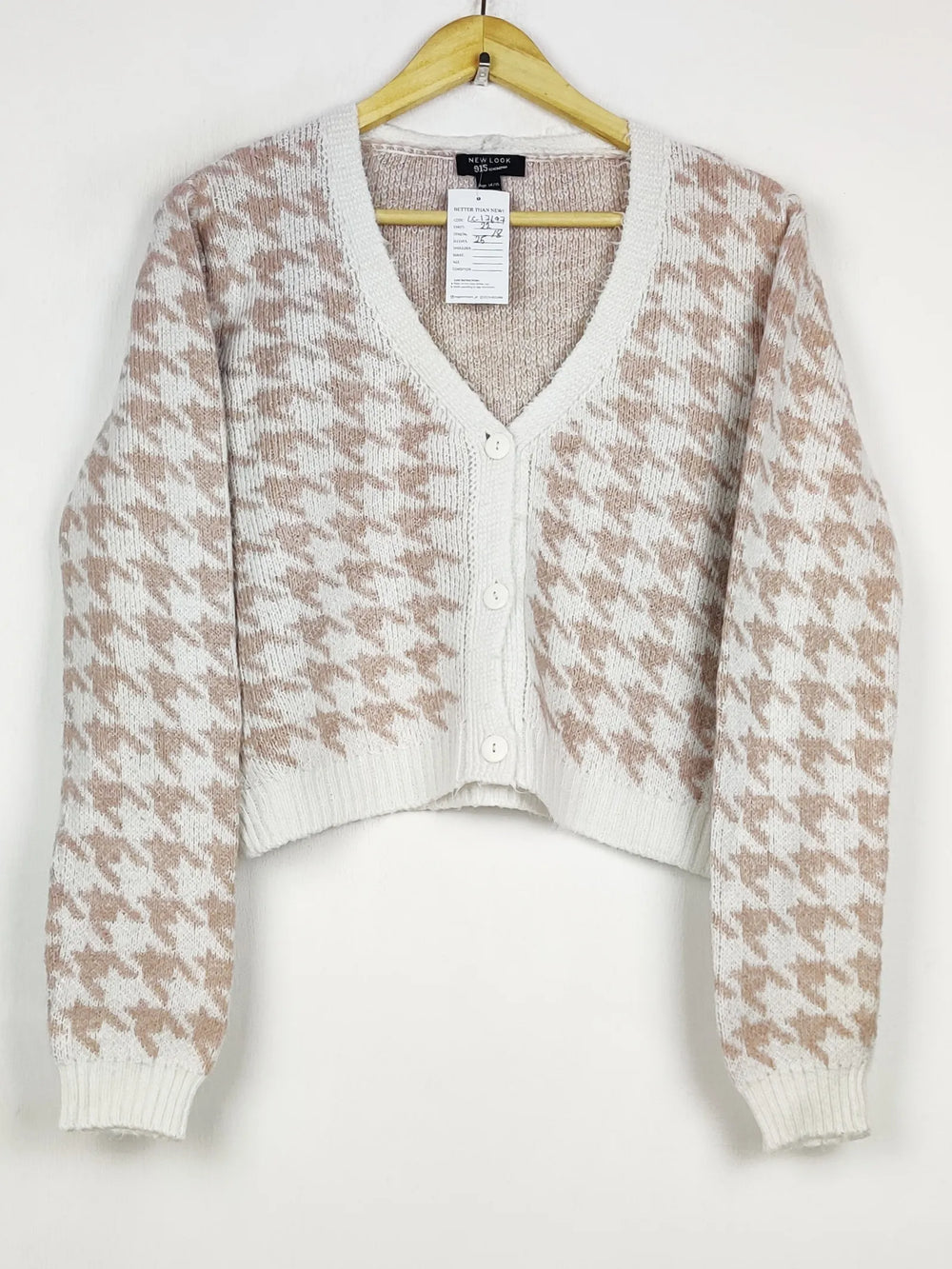 Buy online pre-used pre-loved 100% authentic & Original branded New Look (LS-17697) available in Pakistan. Top international brands avilable.