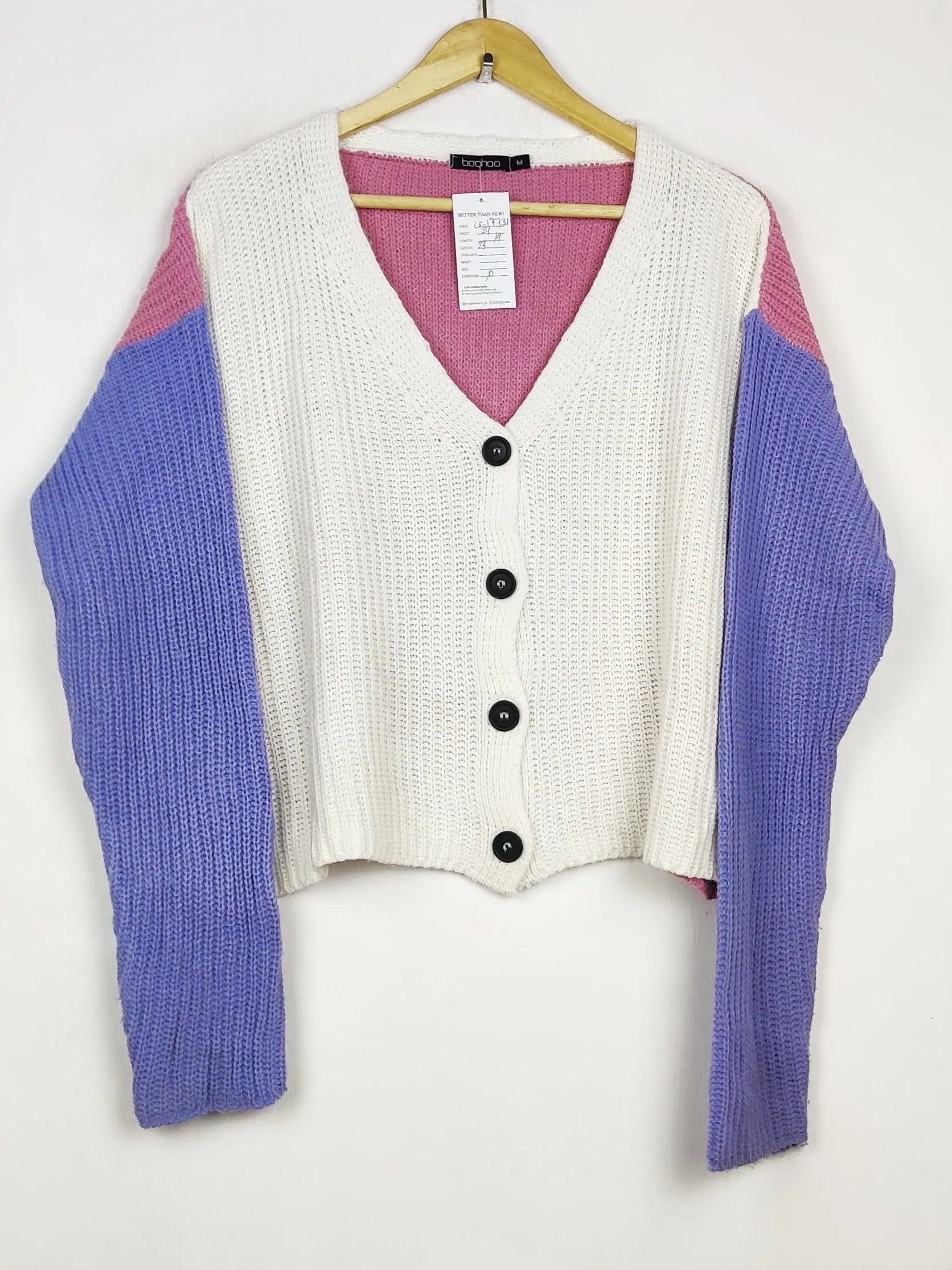 Buy online pre-used pre-loved 100% authentic & Original branded Boohoo (LS-17731) available in Pakistan. Top international brands avilable.