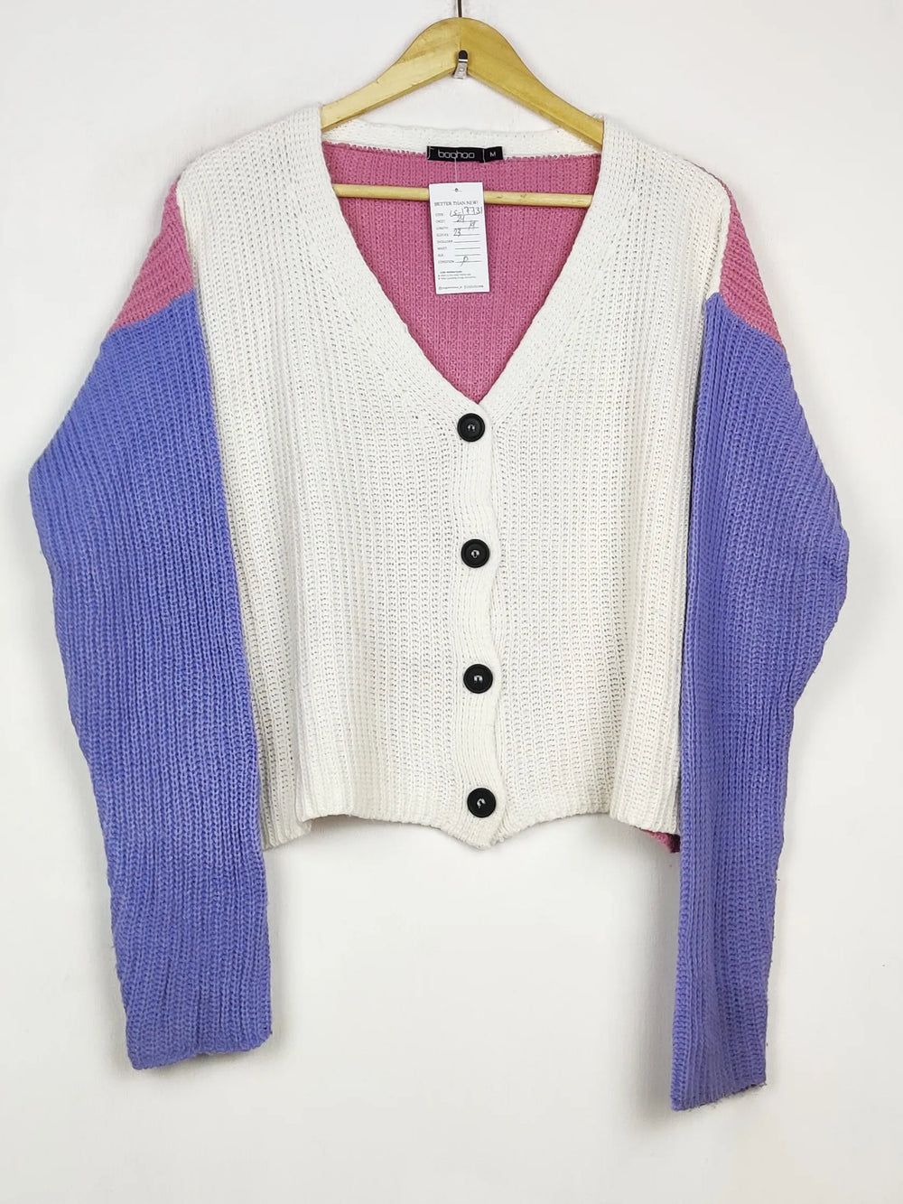 Buy online pre-used pre-loved 100% authentic & Original branded Boohoo (LS-17731) available in Pakistan. Top international brands avilable.