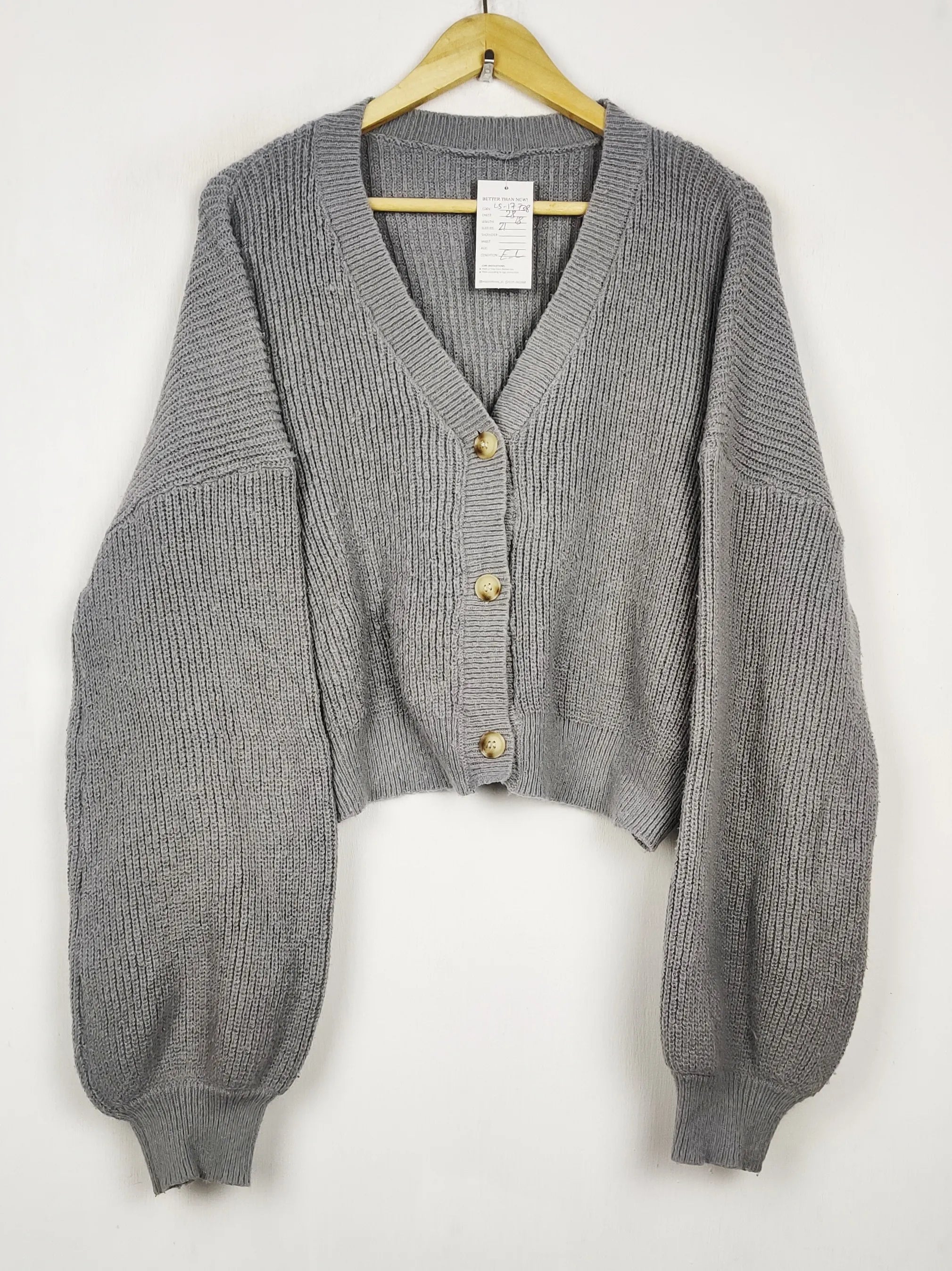 Buy online pre-used pre-loved 100% authentic & Original branded Unknown Brand (LS-17738) available in Pakistan. Top international brands avilable.