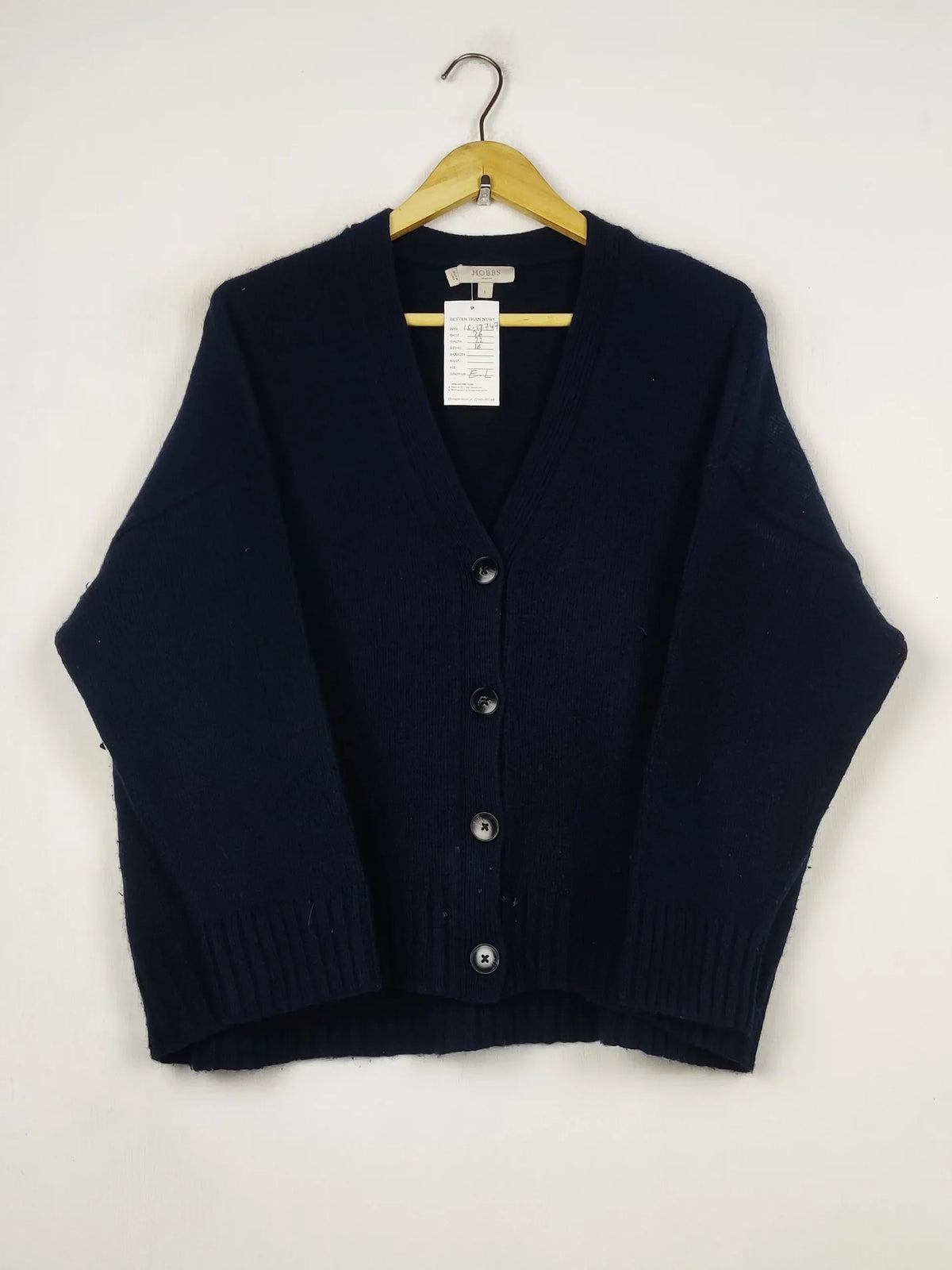 Buy online pre-used pre-loved 100% authentic & Original branded Hobbs (LS-17747) available in Pakistan. Top international brands avilable.
