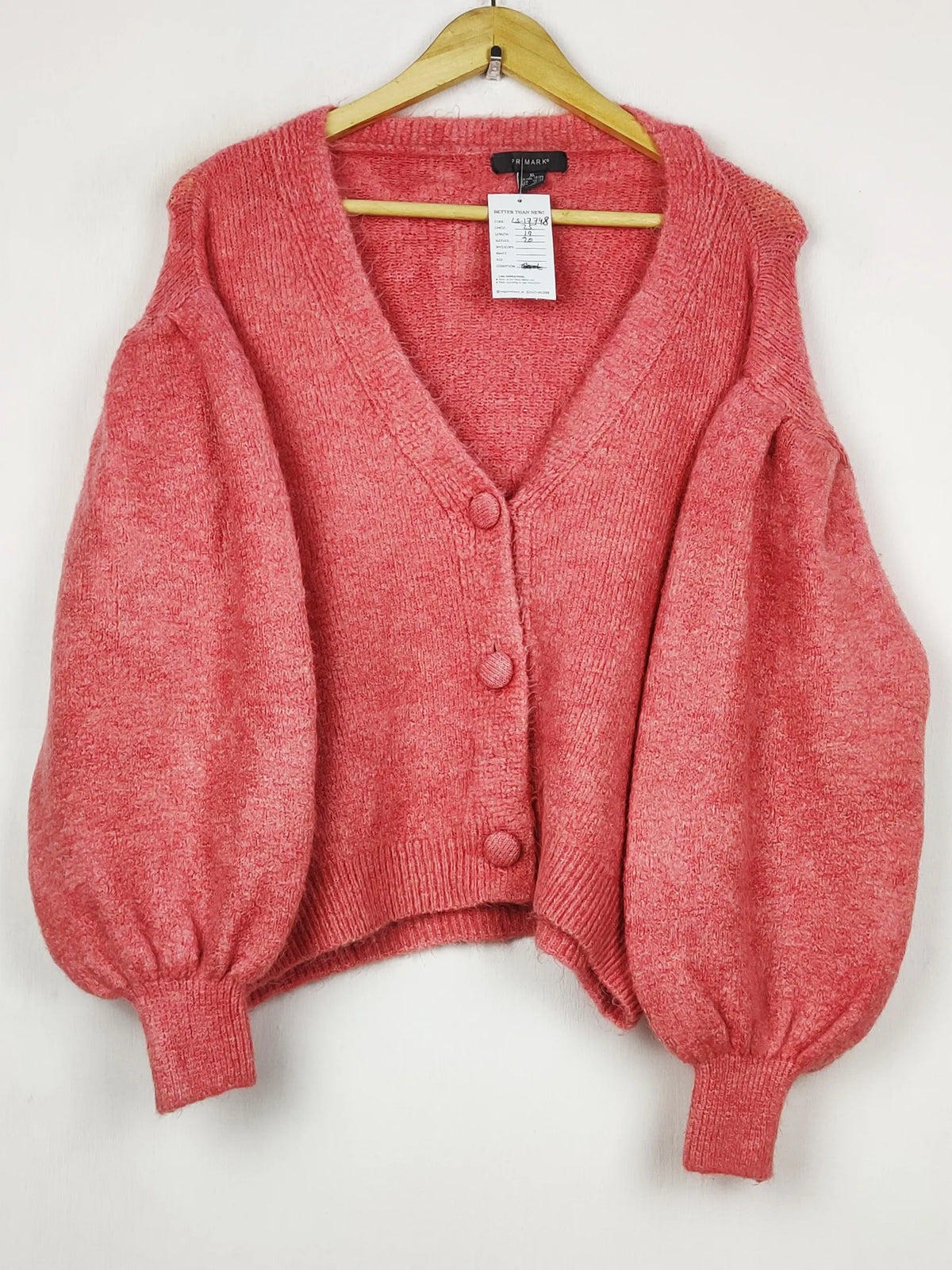 Buy online pre-used pre-loved 100% authentic & Original branded Primark (LS-17748) available in Pakistan. Top international brands avilable.