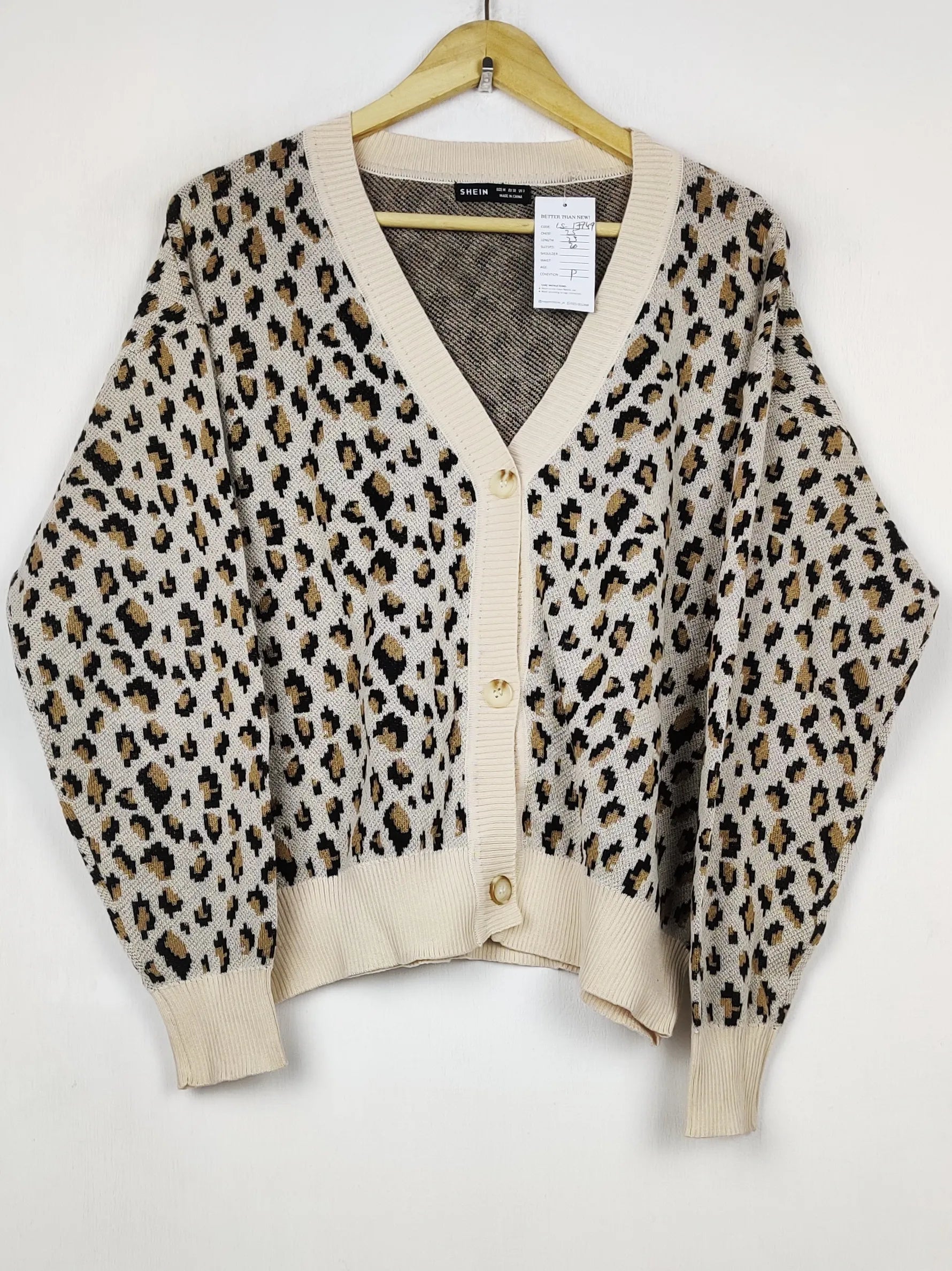 Buy online pre-used pre-loved 100% authentic & Original branded Shein (LS-17749) available in Pakistan. Top international brands avilable.