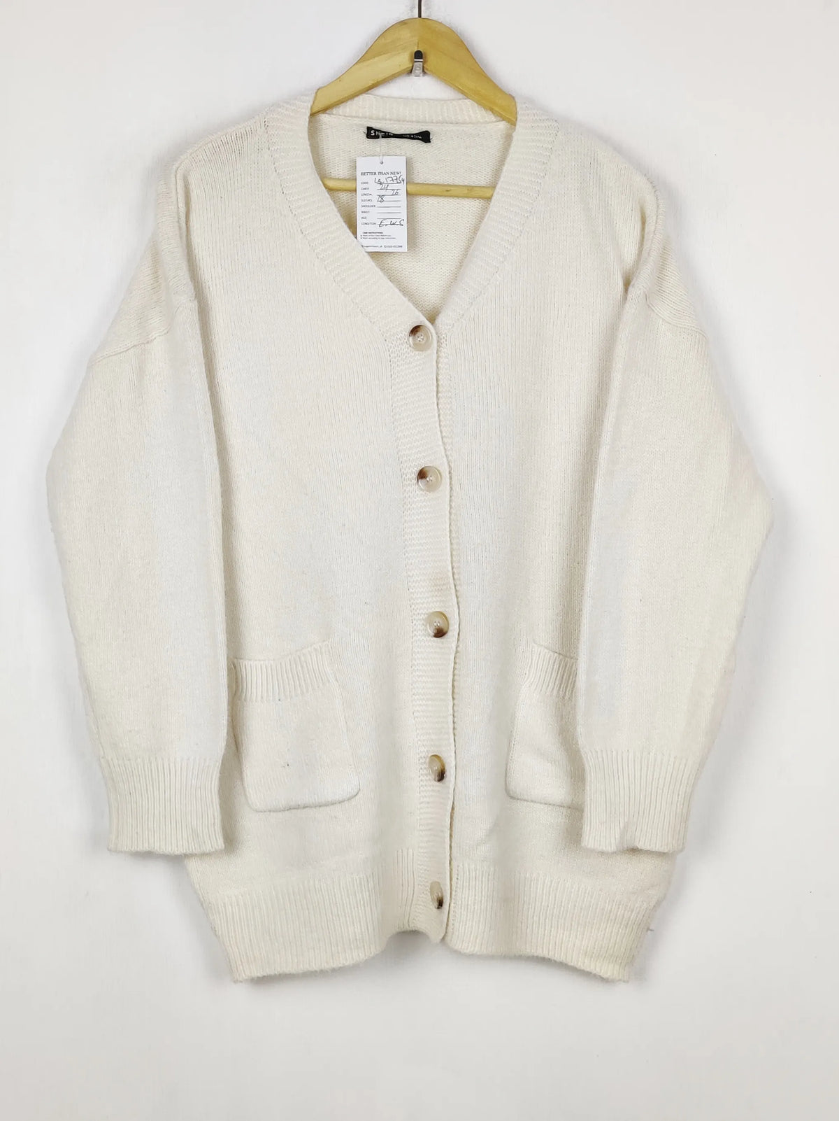 Buy online pre-used pre-loved 100% authentic & Original branded Shein (LS-17754) available in Pakistan. Top international brands avilable.