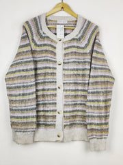 Buy online pre-used pre-loved 100% authentic & Original branded Primark (LS-17756) available in Pakistan. Top international brands avilable.