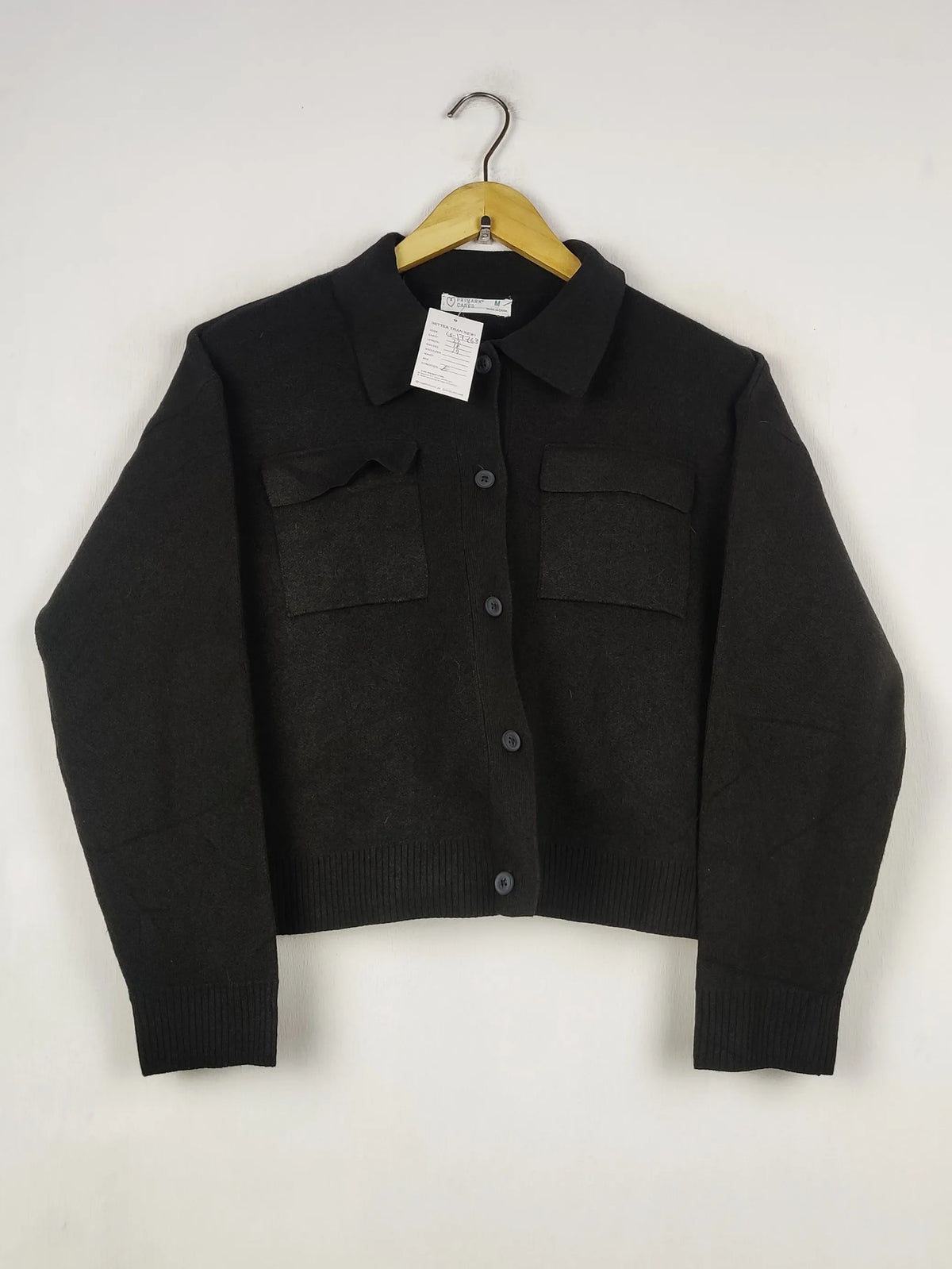 Buy online pre-used pre-loved 100% authentic & Original branded Primark (LS-17763) available in Pakistan. Top international brands avilable.