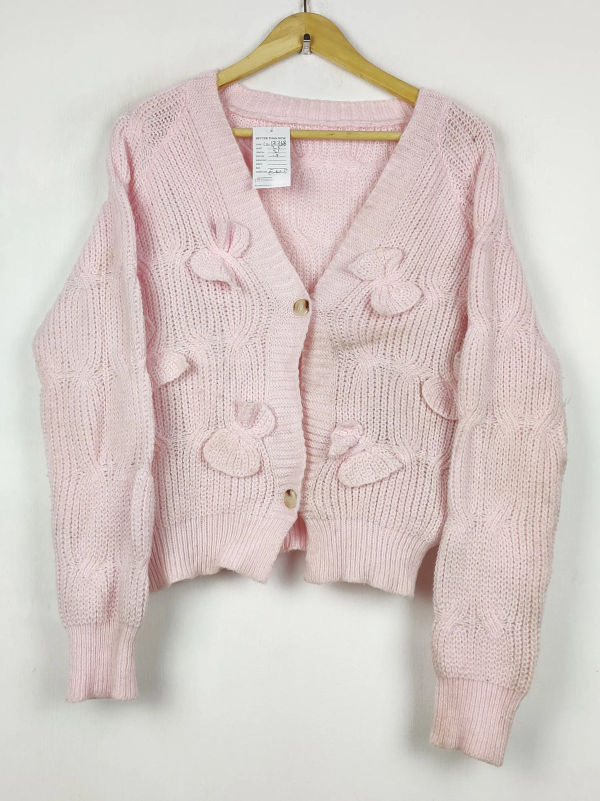 Buy online pre-used pre-loved 100% authentic & Original branded Unknown Brand (LS-17768) available in Pakistan. Top international brands avilable.