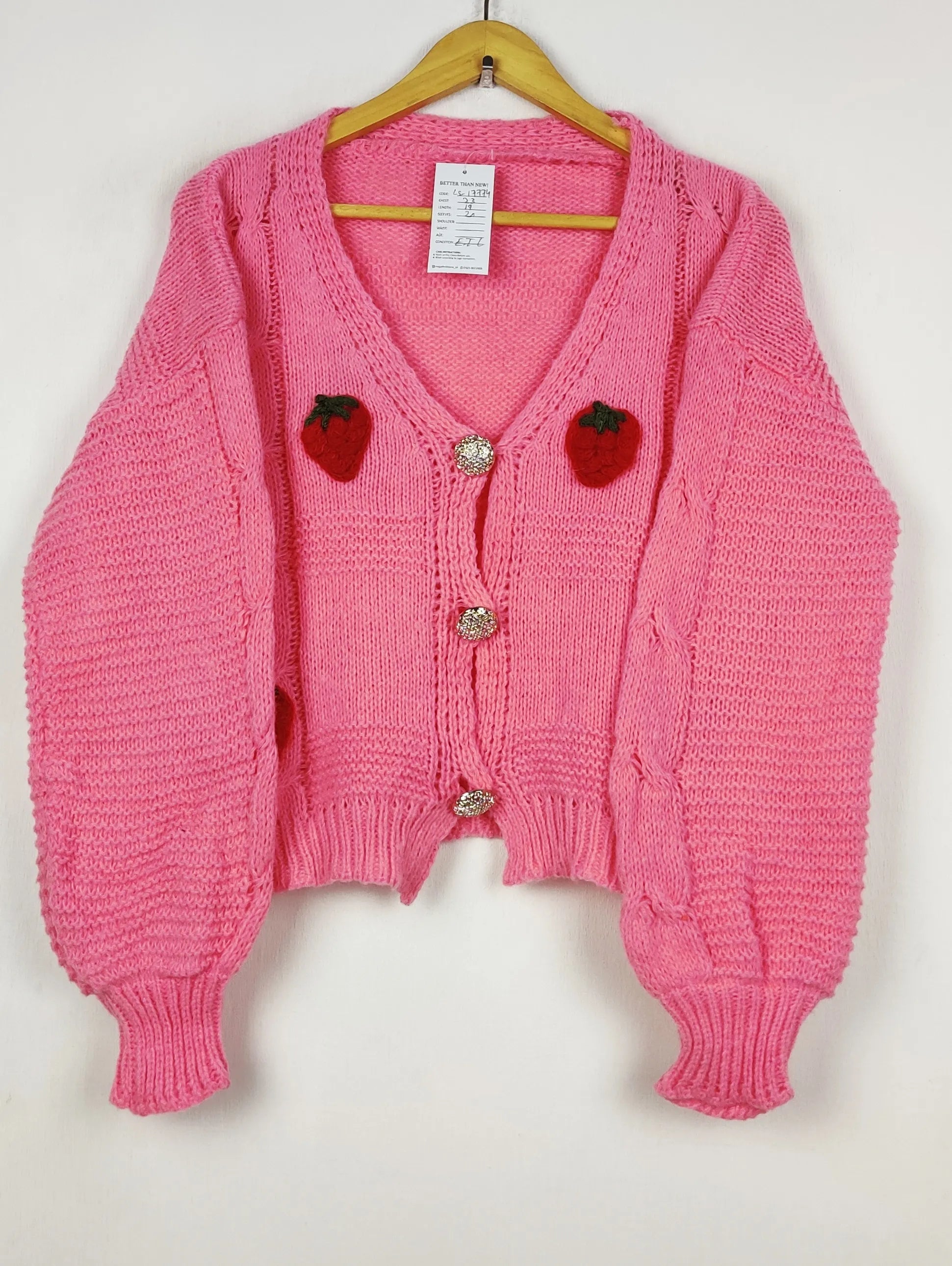 Buy online pre-used pre-loved 100% authentic & Original branded Unknown Brand (LS-17774) available in Pakistan. Top international brands avilable.