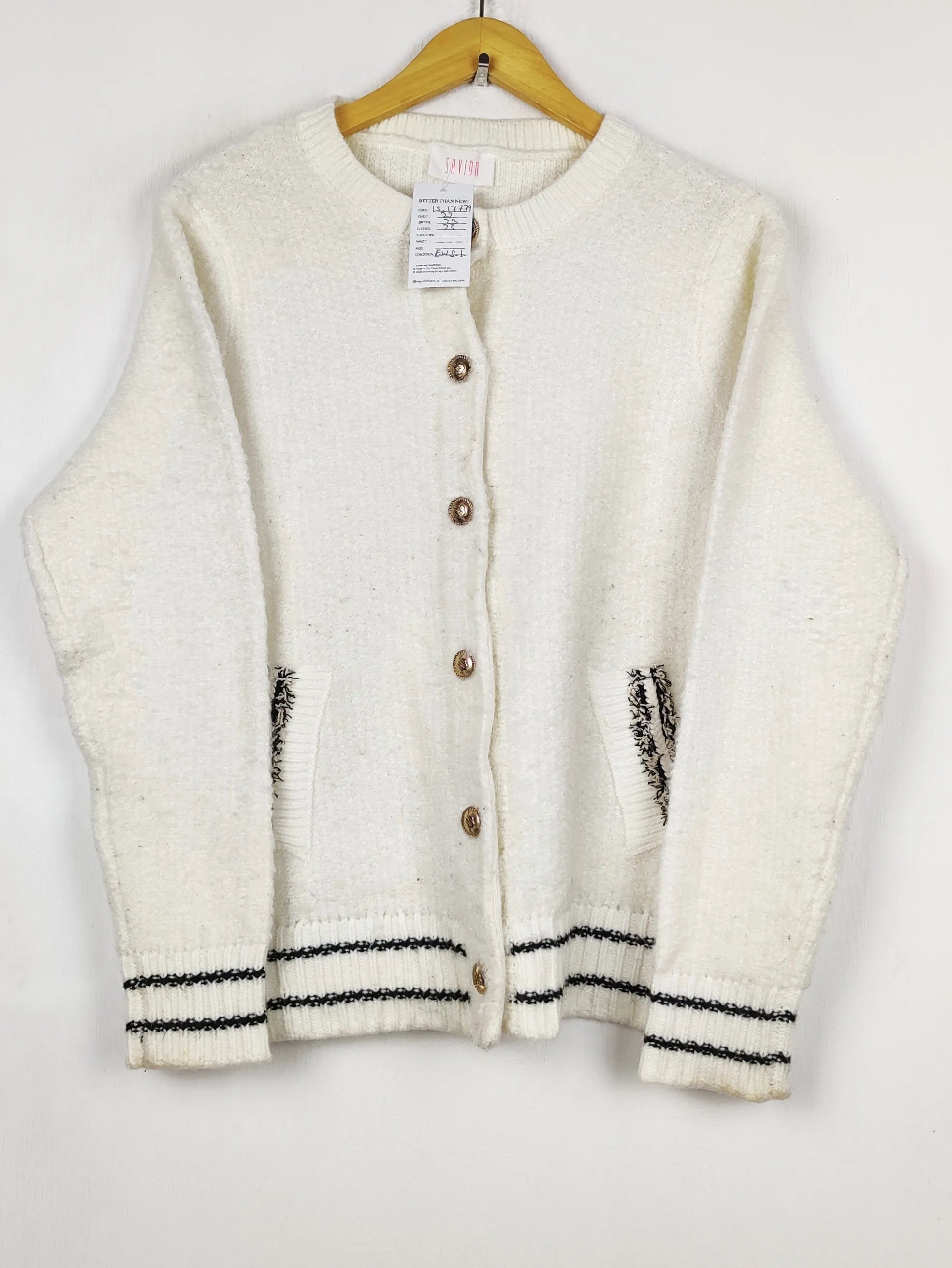 Buy online pre-used pre-loved 100% authentic & Original branded Savida (LS-17779) available in Pakistan. Top international brands avilable.