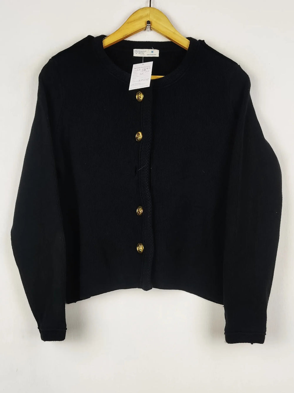 Buy online pre-used pre-loved 100% authentic & Original branded Primark (LS-17783) available in Pakistan. Top international brands avilable.