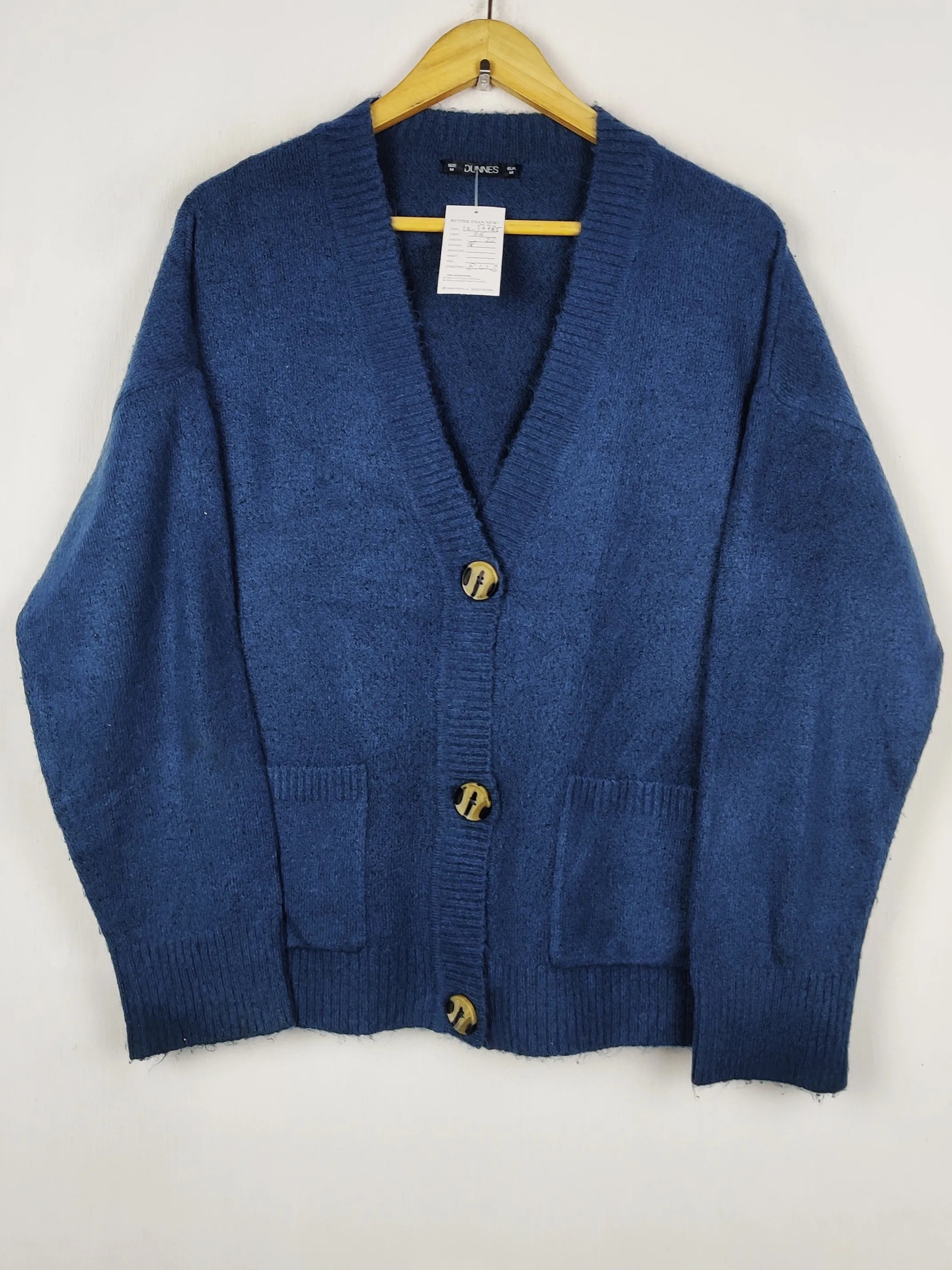 Buy online pre-used pre-loved 100% authentic & Original branded Dunnes Stores (LS-17785) available in Pakistan. Top international brands avilable.