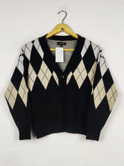 Buy online pre-used pre-loved 100% authentic & Original branded Qed London (LS-17789) available in Pakistan. Top international brands avilable.