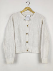 Buy online pre-used pre-loved 100% authentic & Original branded Primark (LS-17822) available in Pakistan. Top international brands avilable.