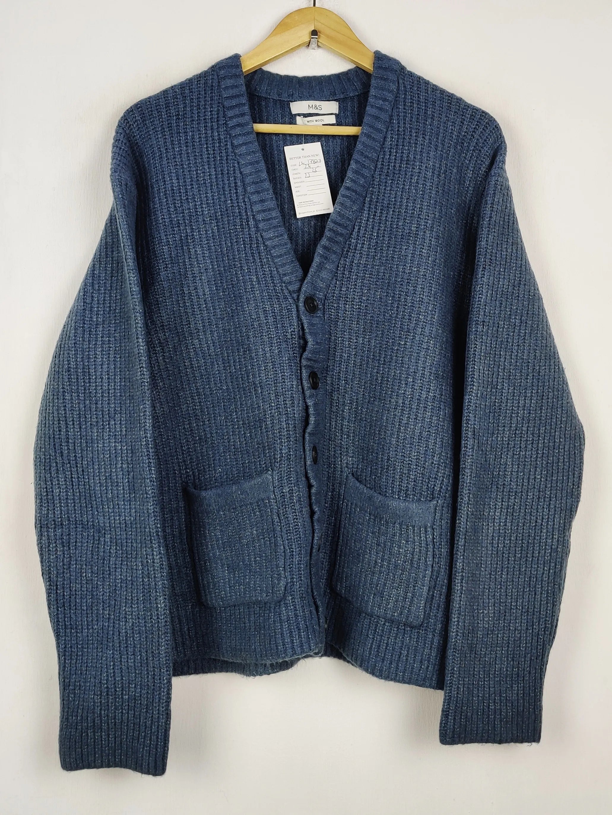 Buy online pre-used pre-loved 100% authentic & Original branded Mark & Spencer (LS-17827) available in Pakistan. Top international brands avilable.