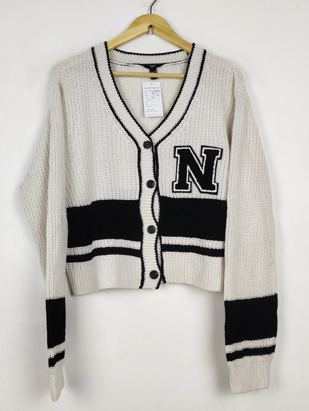 Buy online pre-used pre-loved 100% authentic & Original branded New Look (LS-17832) available in Pakistan. Top international brands avilable.